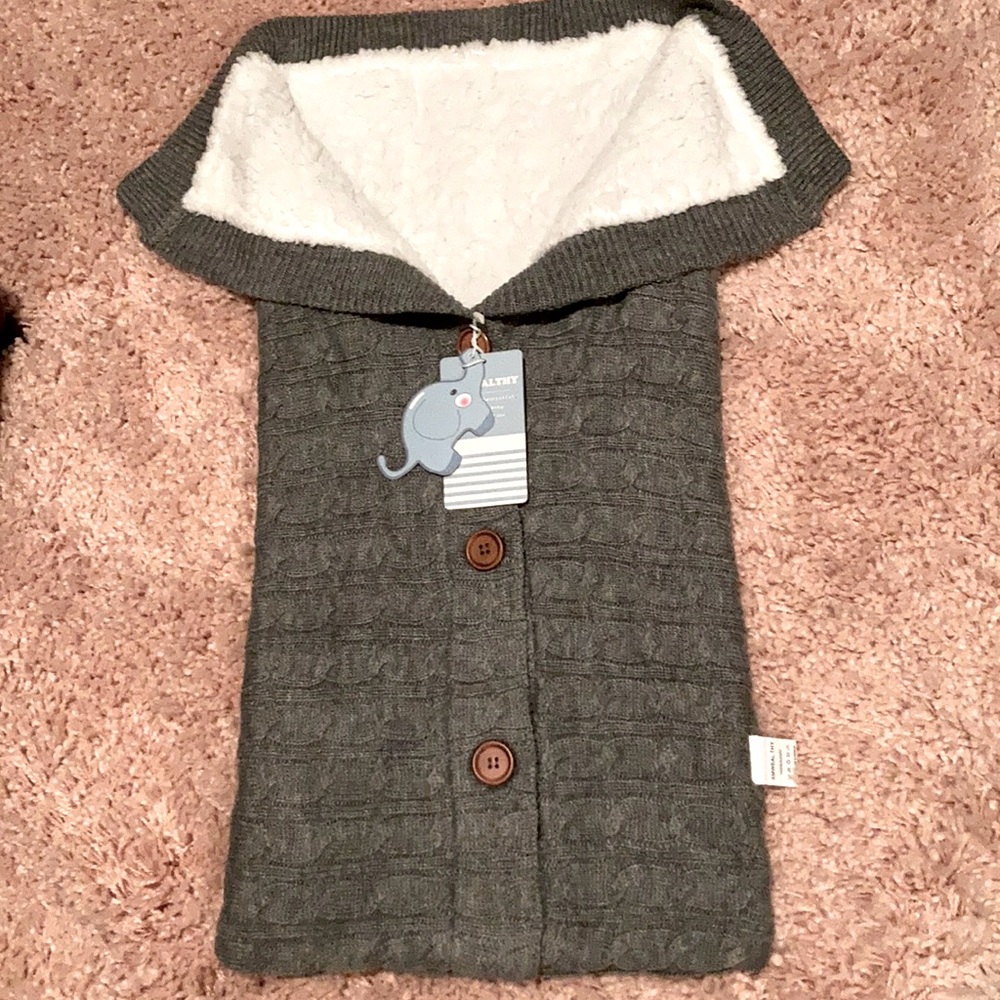 Infant swaddle sleeping bag